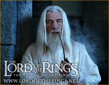 Gandalf přemýšlí o obraně Minas Tirith